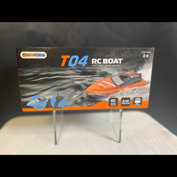 Remote Control Speedboat - Picture 7 of 14
